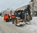 На улицах Тулы работает вся возможная снегоуборочная техника