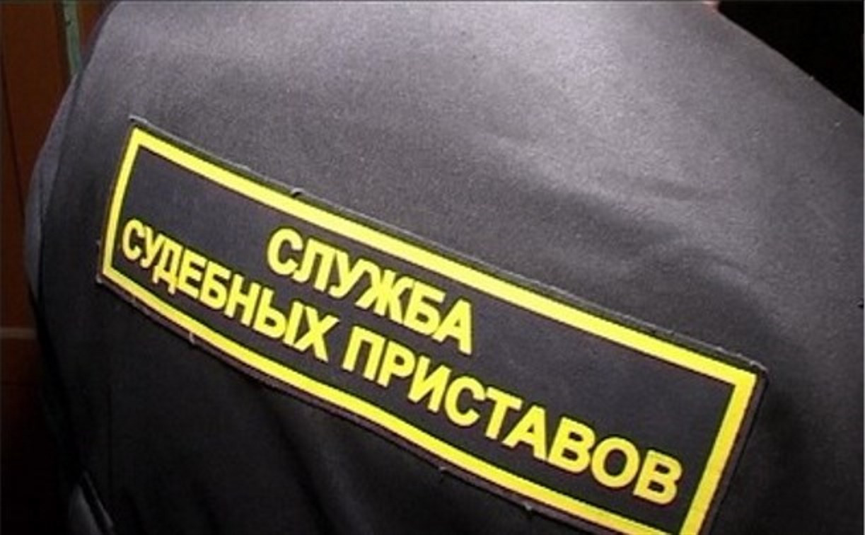 Автопарк ЗАО «Леда» арестовали за долги по зарплате