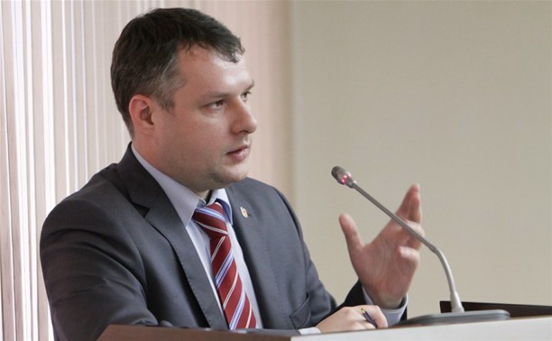 "Мы должны давать детям качественное образование", - министр образования Денис Бычков