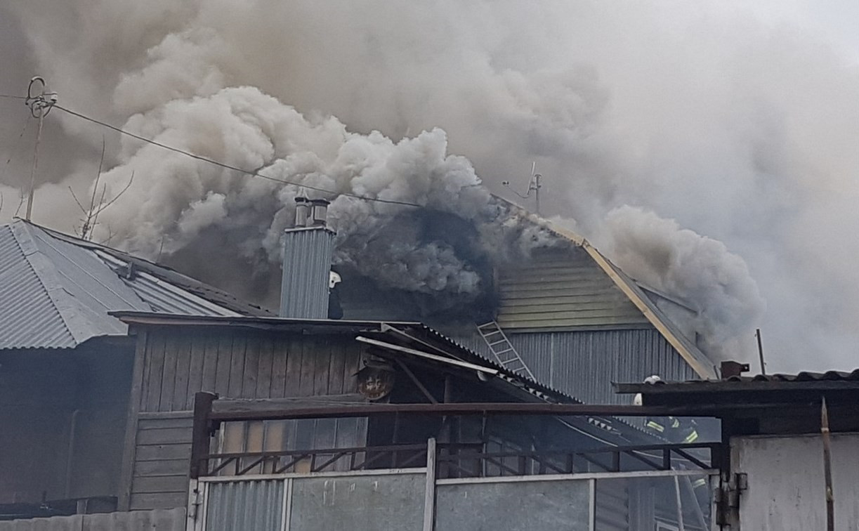 Пожар в Зареченском районе Тулы попал на видео