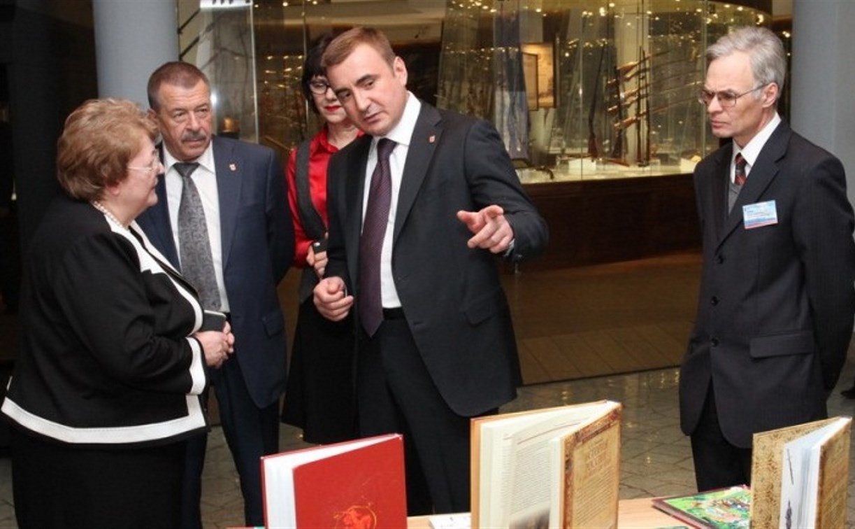 Алексей Дюмин посетил Тульский музей оружия