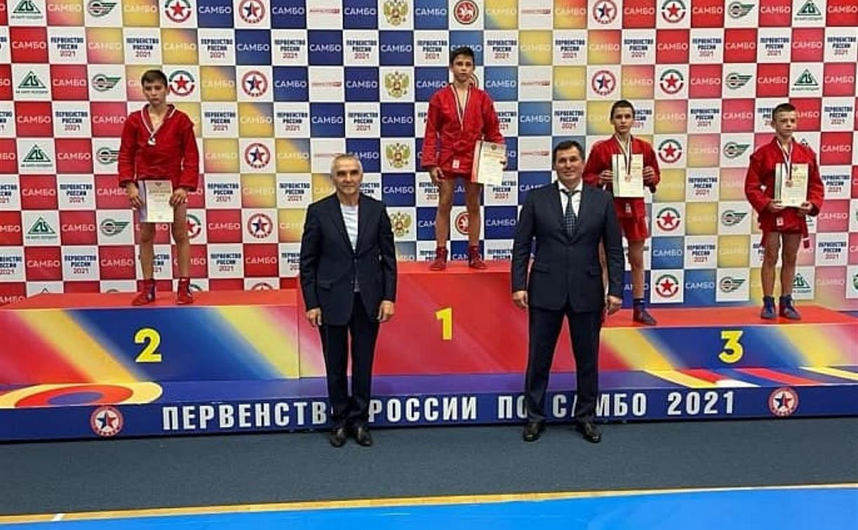 Туляк выиграл первенство России по самбо
