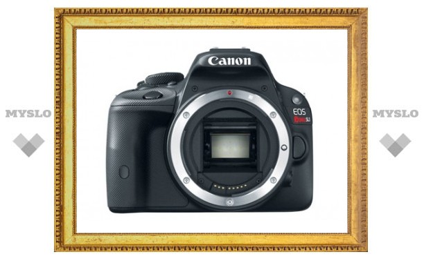 Canon показала «самую маленькую в мире зеркалку»