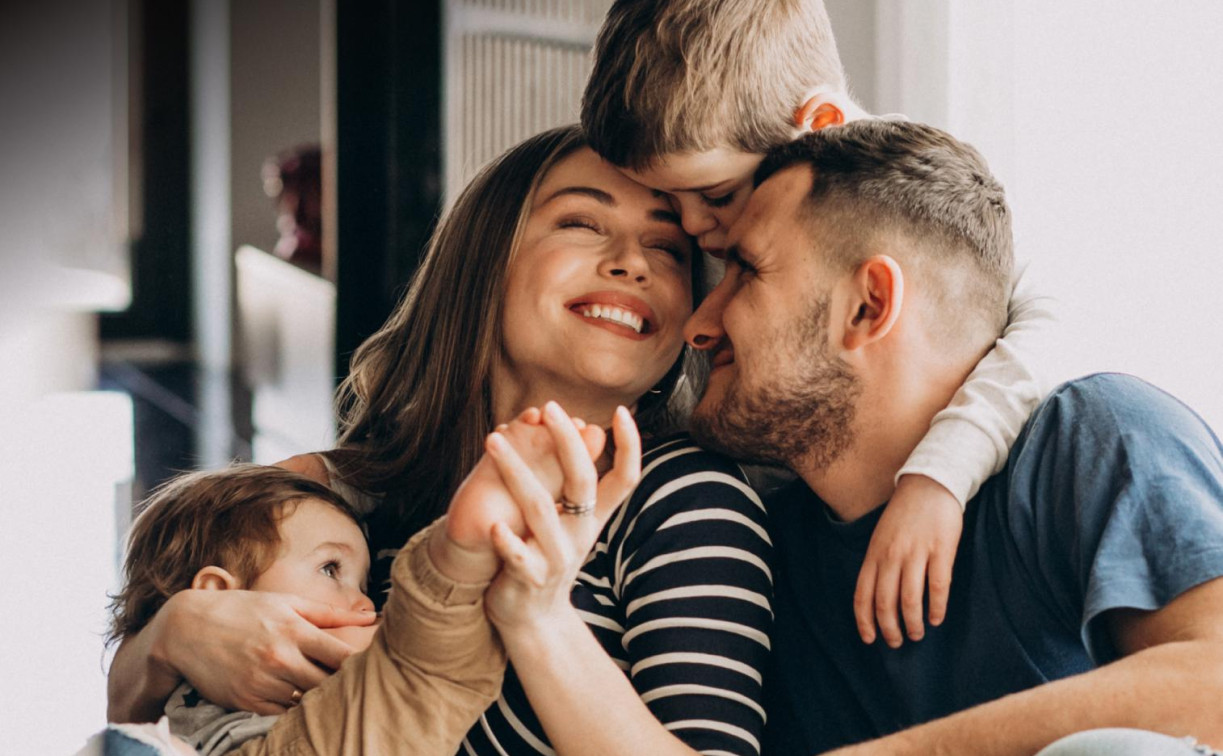 Полис ОМС при переезде в другой город: как получать медпомощь в полном объеме