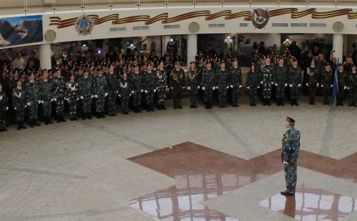 В Тульском музее оружия кадеты приняли присягу