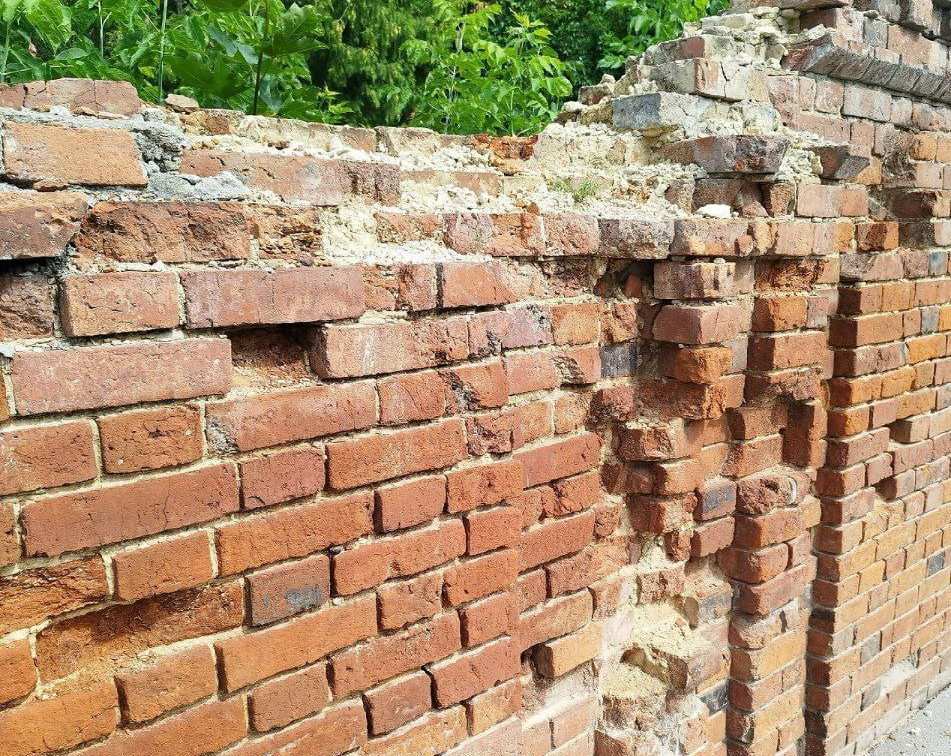 Прокуратура обязала тульских чиновников восстановить стену Всехсвятского кладбища