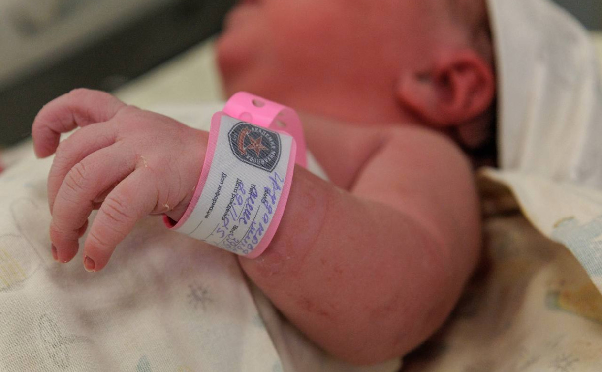 В свой день рождения «Академия Михайлова» поздравила всех новорожденных 