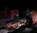 В центре Ефремова ночью сгорела ярмарка