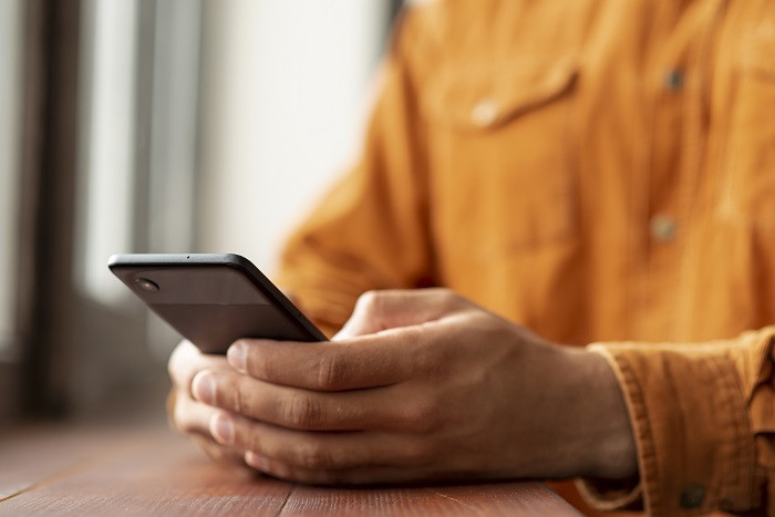 Конец связи: заблокируют ли звонки через WhatsApp* и Telegram в России?