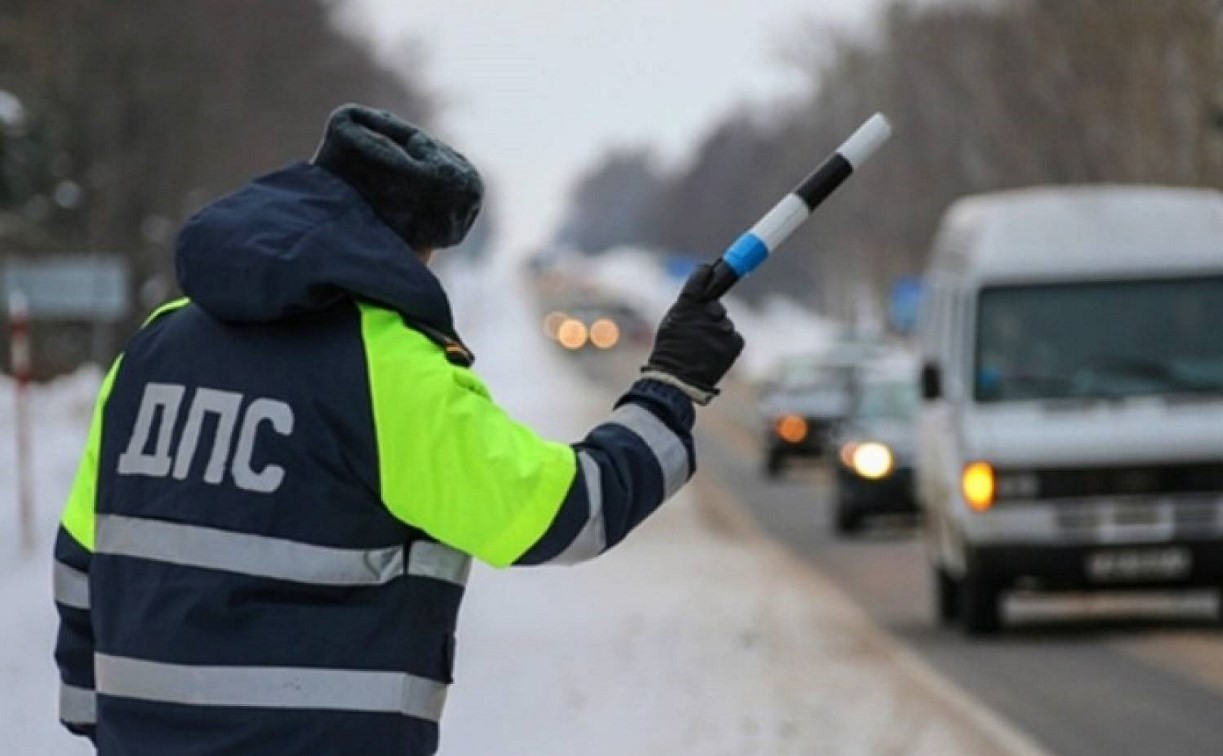 ГИБДД предупреждает туляков об опасностях на зимних дорогах