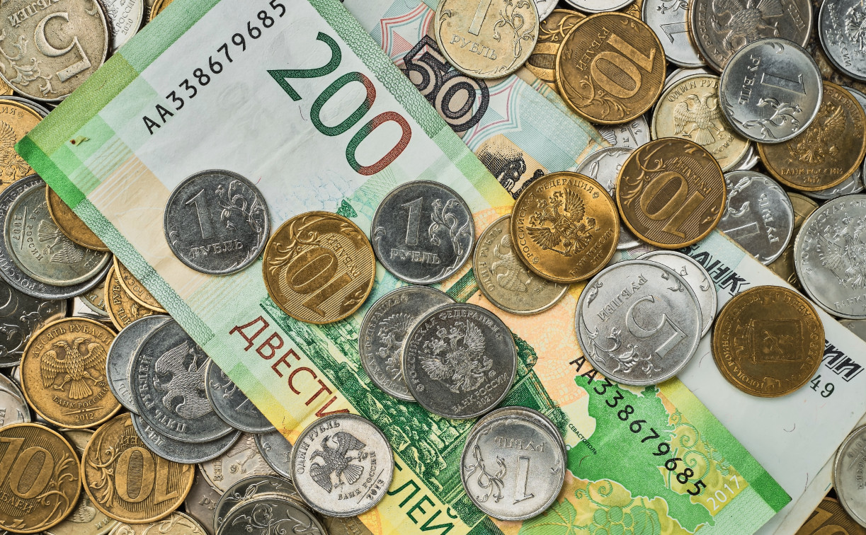 Полицейский из Донского брал деньги за постановку машин на учет вне очереди