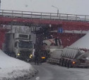 Въезд в Тулу через Красные ворота заблокировали фуры