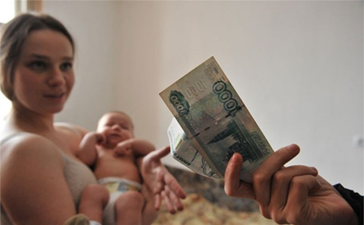 Страховые деньги от абортов хотят пустить на материнский капитал