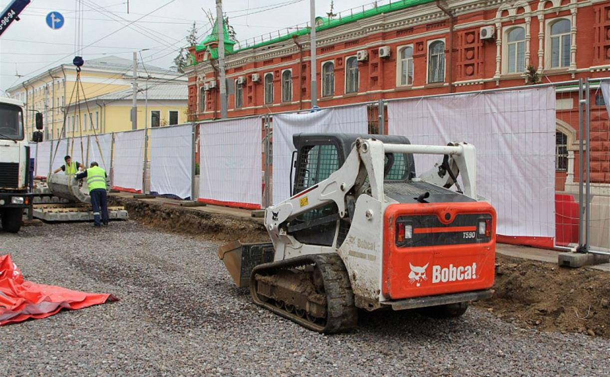 В Туле ремонтируют трамвайные пути по ул. Советской: репортаж