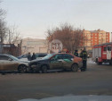 На ул. Новомосковской девушка на машине каршеринга устроила ДТП