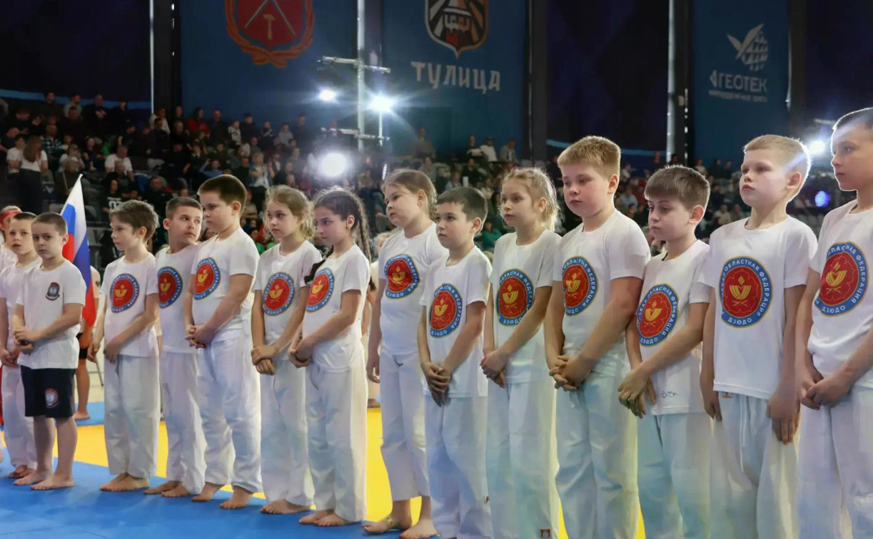 В Туле 230 школьников со всей страны сражаются за путевку в «Артек»