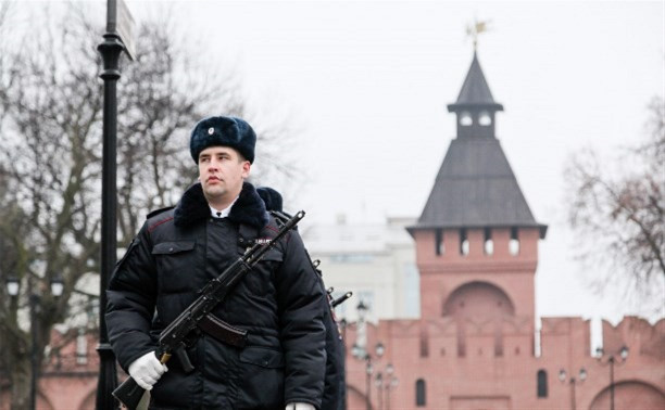 В Тульском кремле отметили День полиции