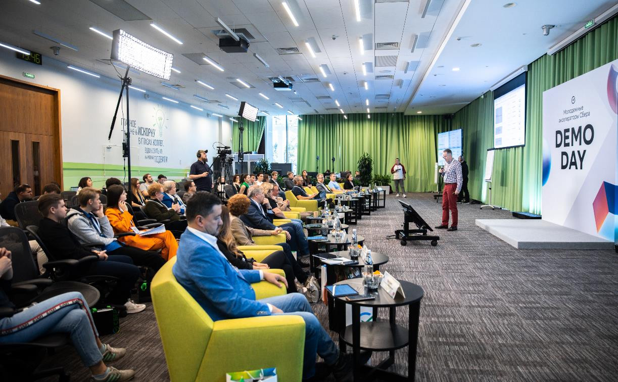Молодежь Среднерусского региона представила стартап-проекты на региональном демодне Сбера