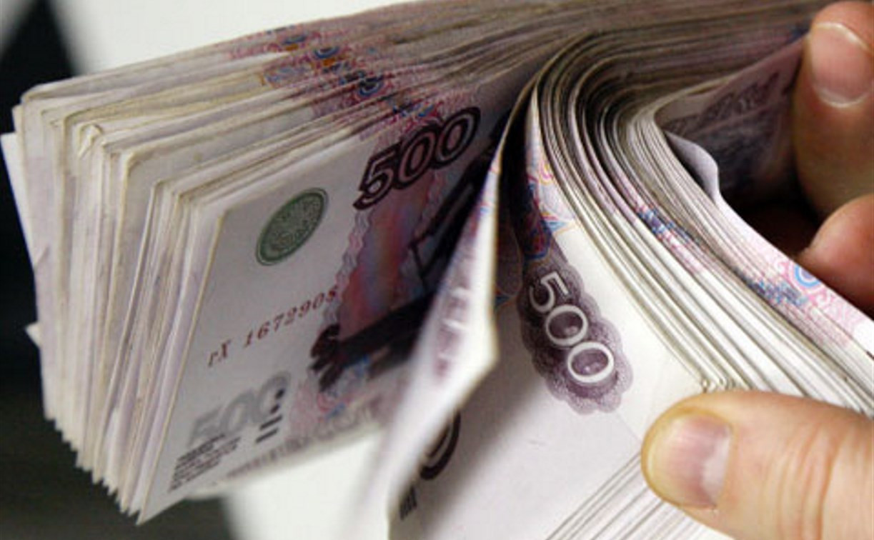 Карманник украл у тулячки 35 тысяч рублей