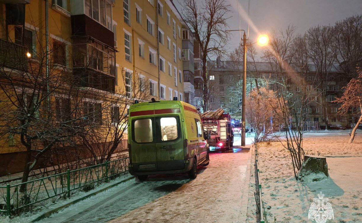 За утро два человека погибли при пожарах в Туле и Суворове 