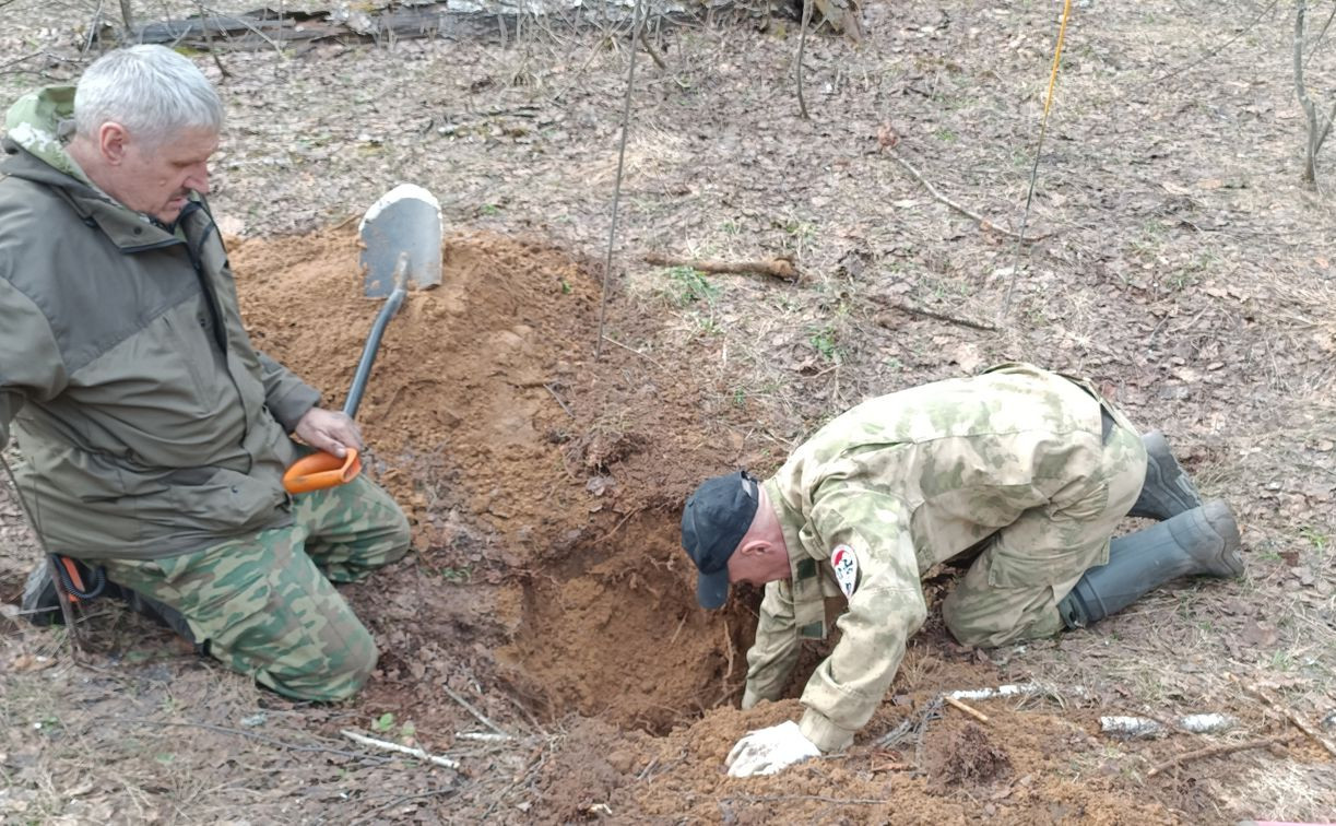В Арсеньевском районе поисковики отряда «Штурм» нашли останки красноармейца