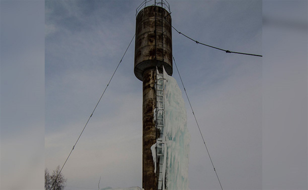 В Киреевском районе замерзла водонапорная башня
