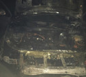 В Алексине на улице Тульской ночью сгорел «Аутлендер»