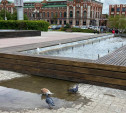 Протекающий в Толстовском сквере фонтан отремонтируют в июне