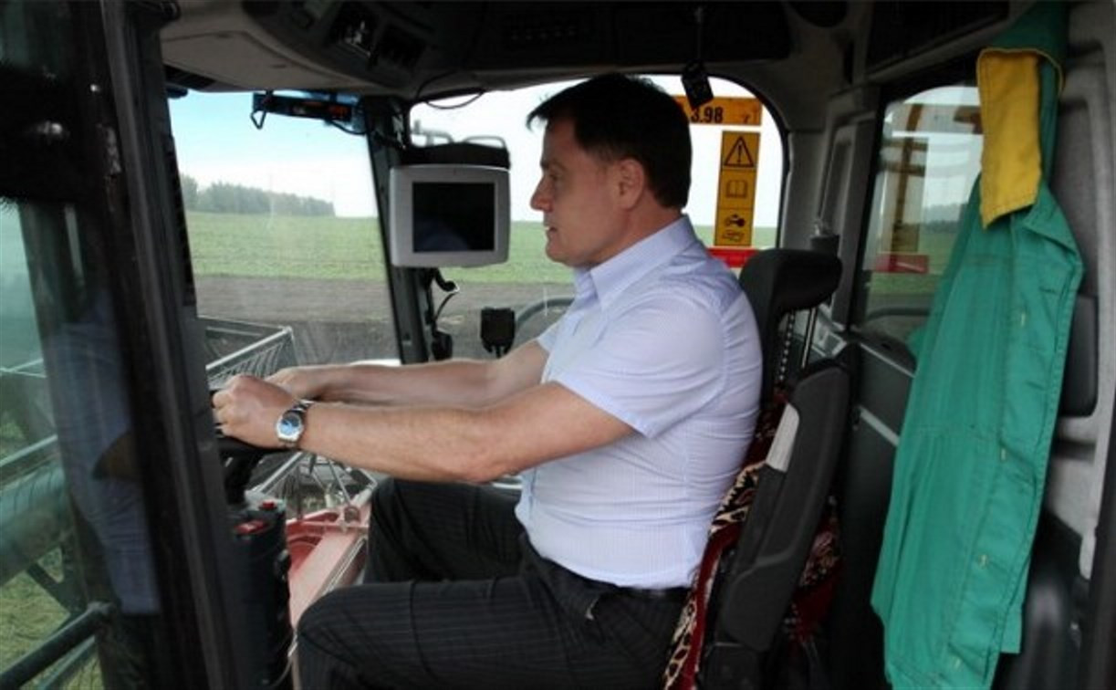 Владимир Груздев проверил ход уборочной кампании-2015