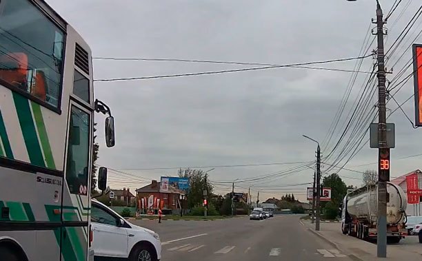 На Одоевском шоссе водитель встретил «хитреца» и «наглеца»