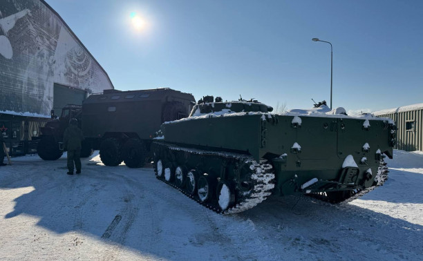 В парк «Патриот» привезли БМП-3 и американский бронетранспортер, подорванный в Весёлом