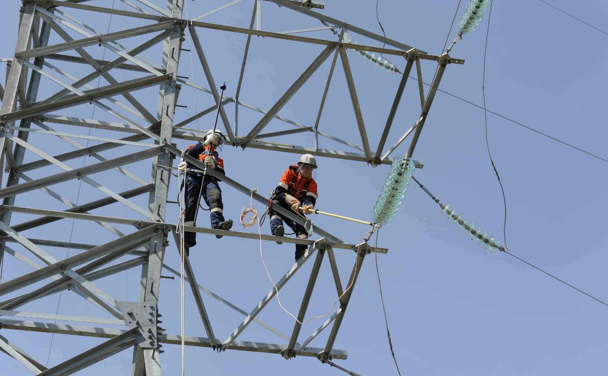 Бригады «Тулэнерго» восстановили электроснабжение в Пролетарском районе