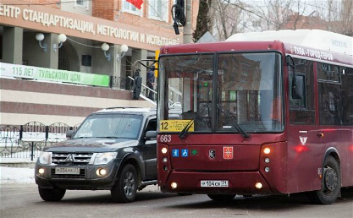 Тульские автобусы изменят схему движения из-за ремонта перекрёстка