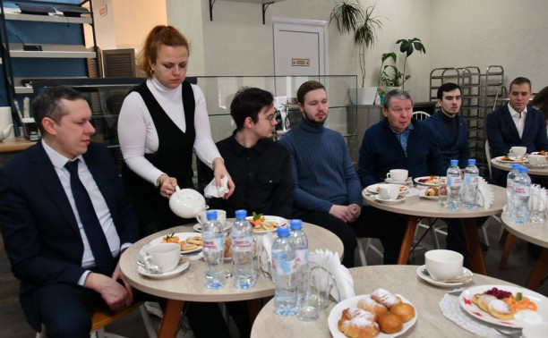 В кафе «Кафедра» Тульского государственного университета состоялся традиционный «Завтрак с ректором»