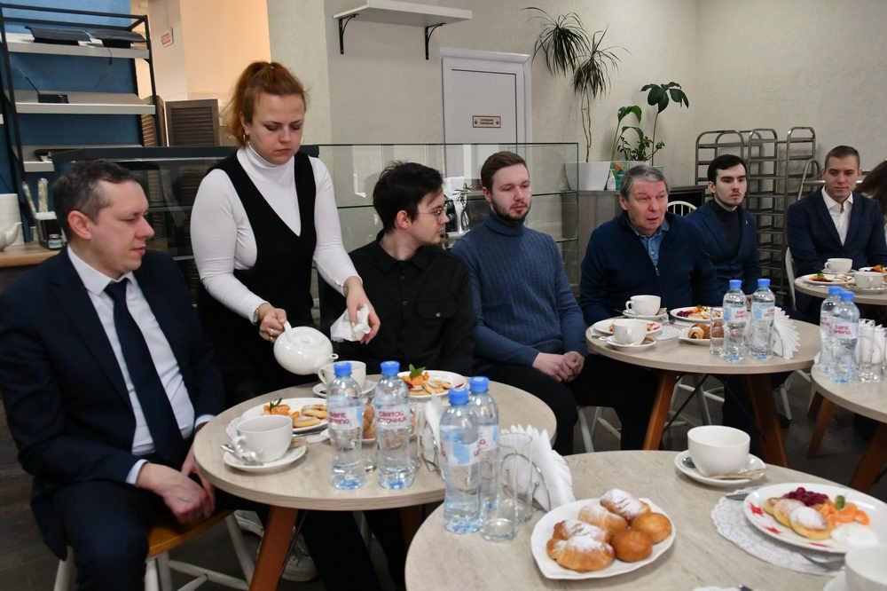 В кафе «Кафедра» Тульского государственного университета состоялся традиционный «Завтрак с ректором»
