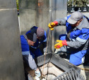 Газовики провели техническое обслуживание Вечного огня на площади Победы в Туле