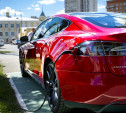 Владелец первого в Туле электромобиля Tesla рассказал, почему теперь не хочет ездить на других машинах