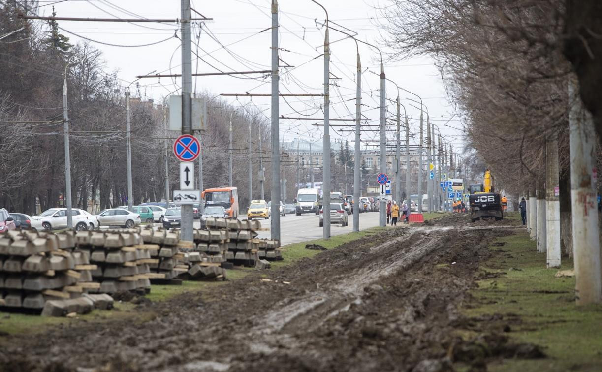 В Туле стартовал ремонт трамвайных путей на пр. Ленина: фоторепортаж