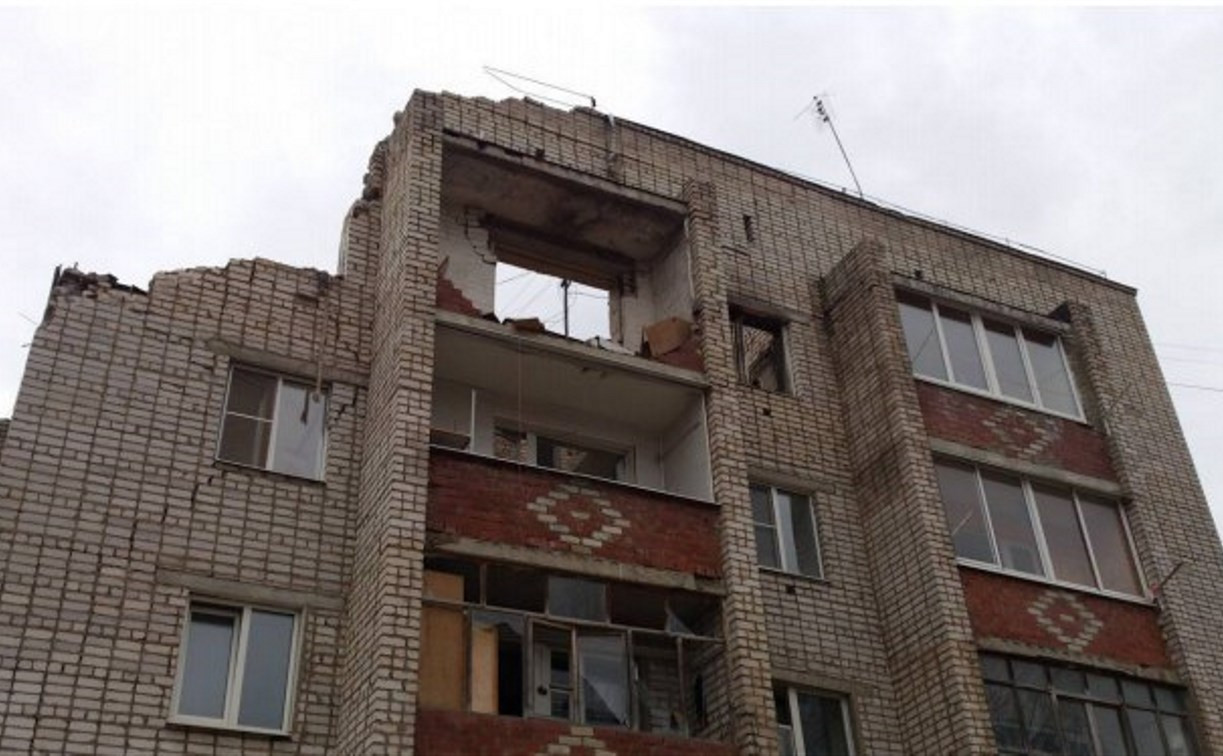 11 жильцов разрушенного взрывом дома в Ясногорске живут в пункте временного размещения