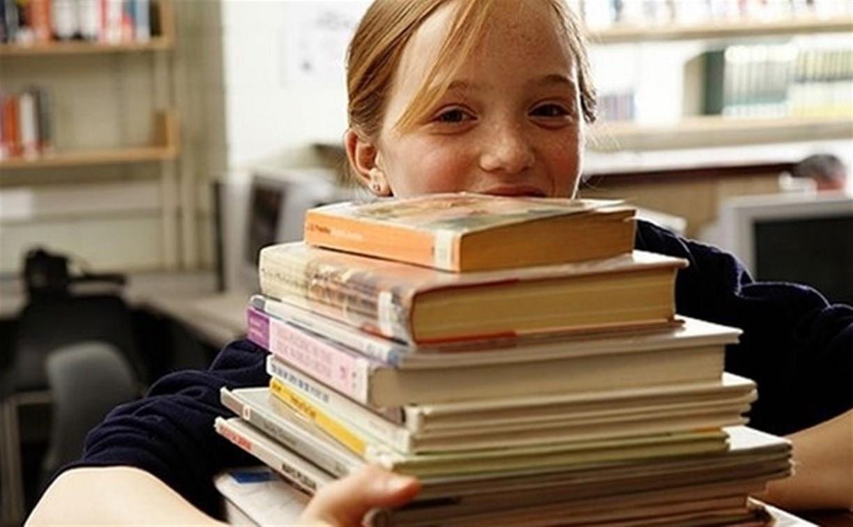 Про учебники и поборы: 7 важных вопросов и ответов для родителей школьников