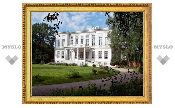 Управление Богородицкого дворца-музея бьет тревогу