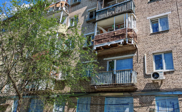 Жительница поврежденного беспилотником дома: «В первую секунду даже испугаться не успела. Потом уже меня трясти начало, и я заплакала…»