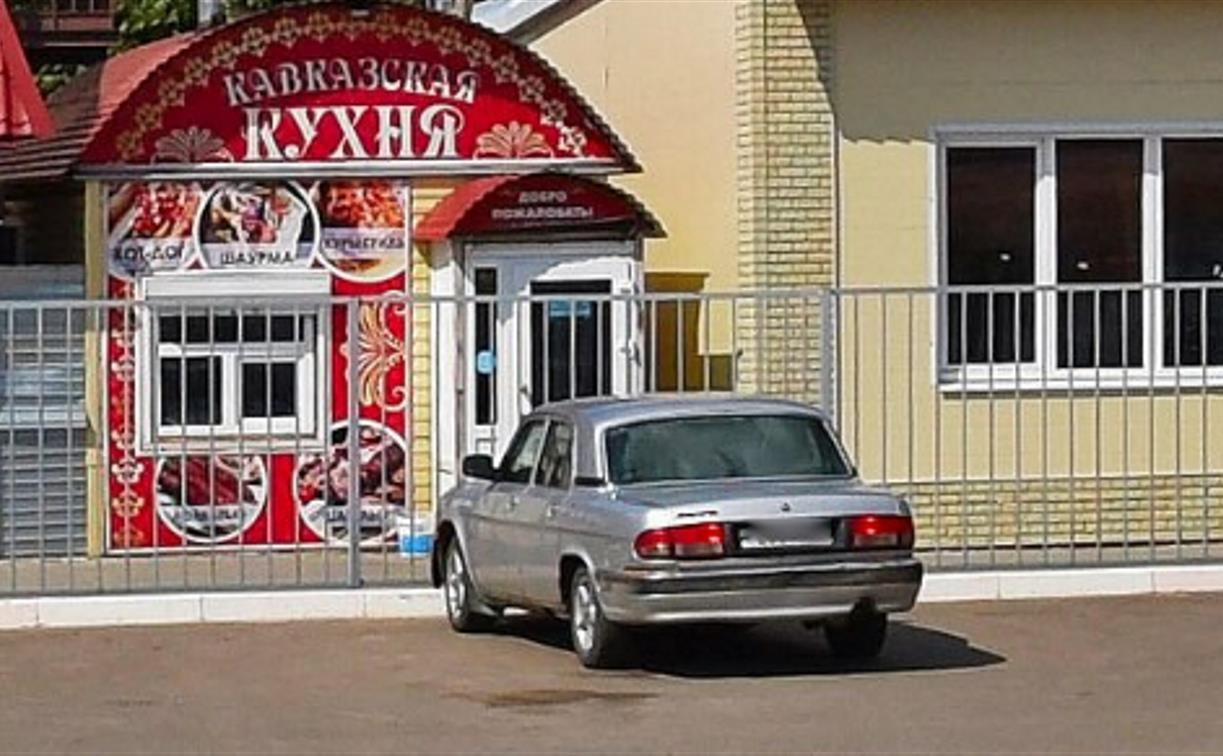 В Донском суд закрыл кафе, в котором посетительница отравилась шаурмой