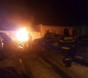 В Щекинском районе ночью сгорели два автомобиля