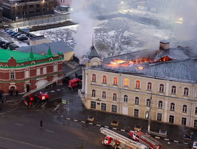 Дмитрий Миляев рассказал о судьбе здания сгоревшего военного госпиталя на Советской