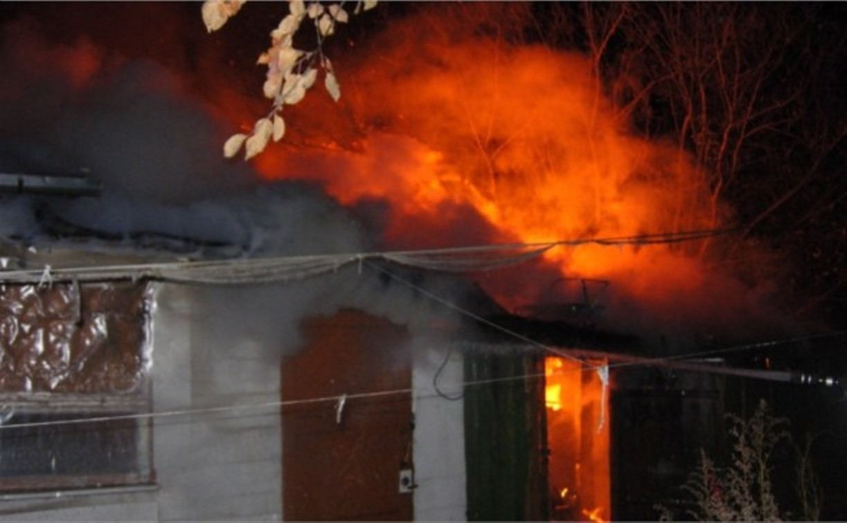 Пожар в Центральном районе Тулы тушили 19 спасателей