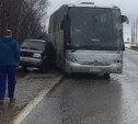 В Тульской области столкнулись автобус, две легковушки и грузовик