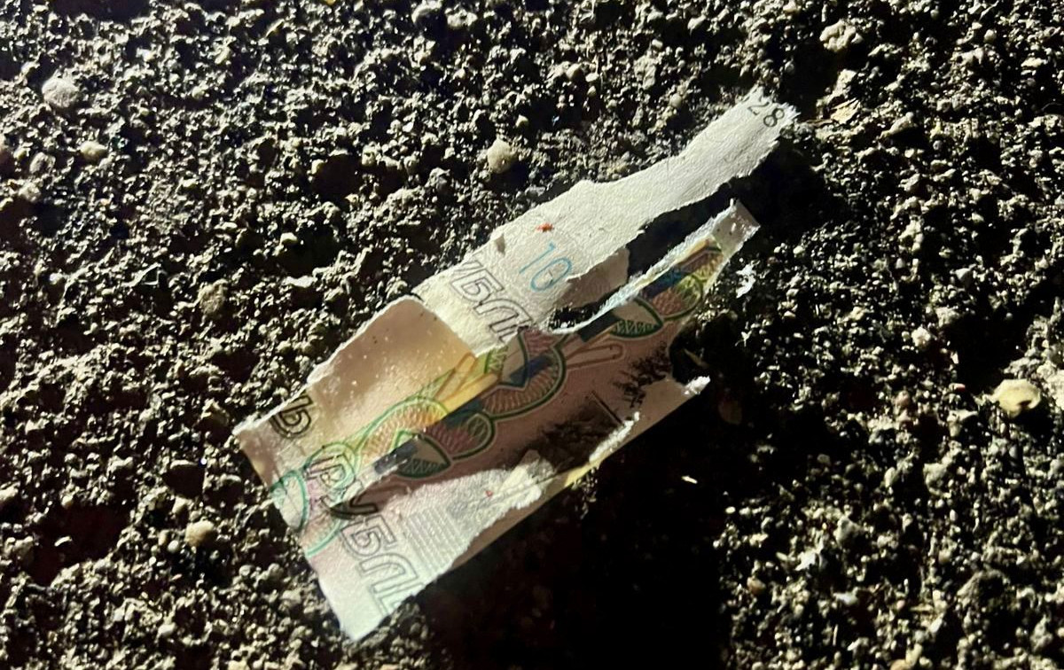 «Идет СВО, возможны провокации»: школьнику оторвало пальцы при попытке поднять найденную на улице купюру