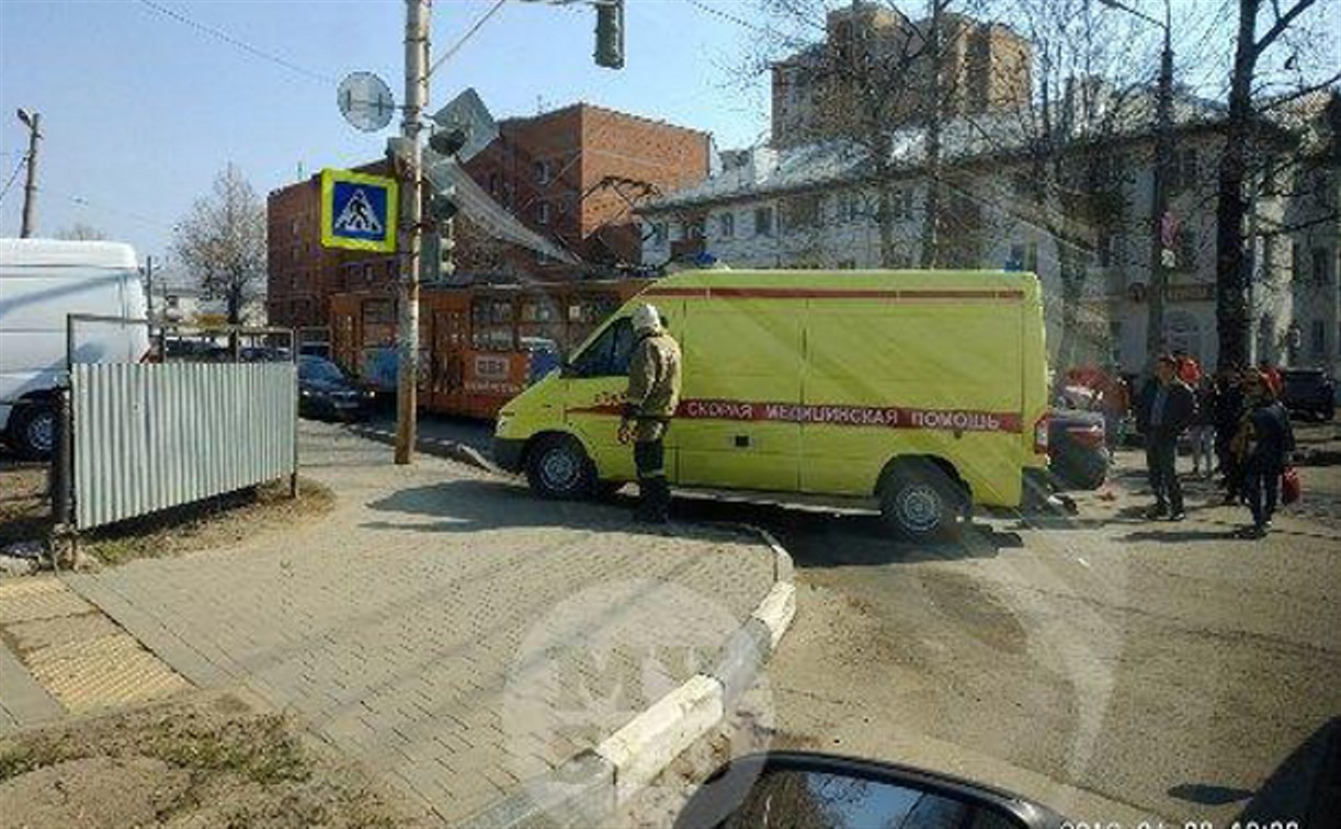 Из-за ДТП на ул. Тимирязева встали трамваи