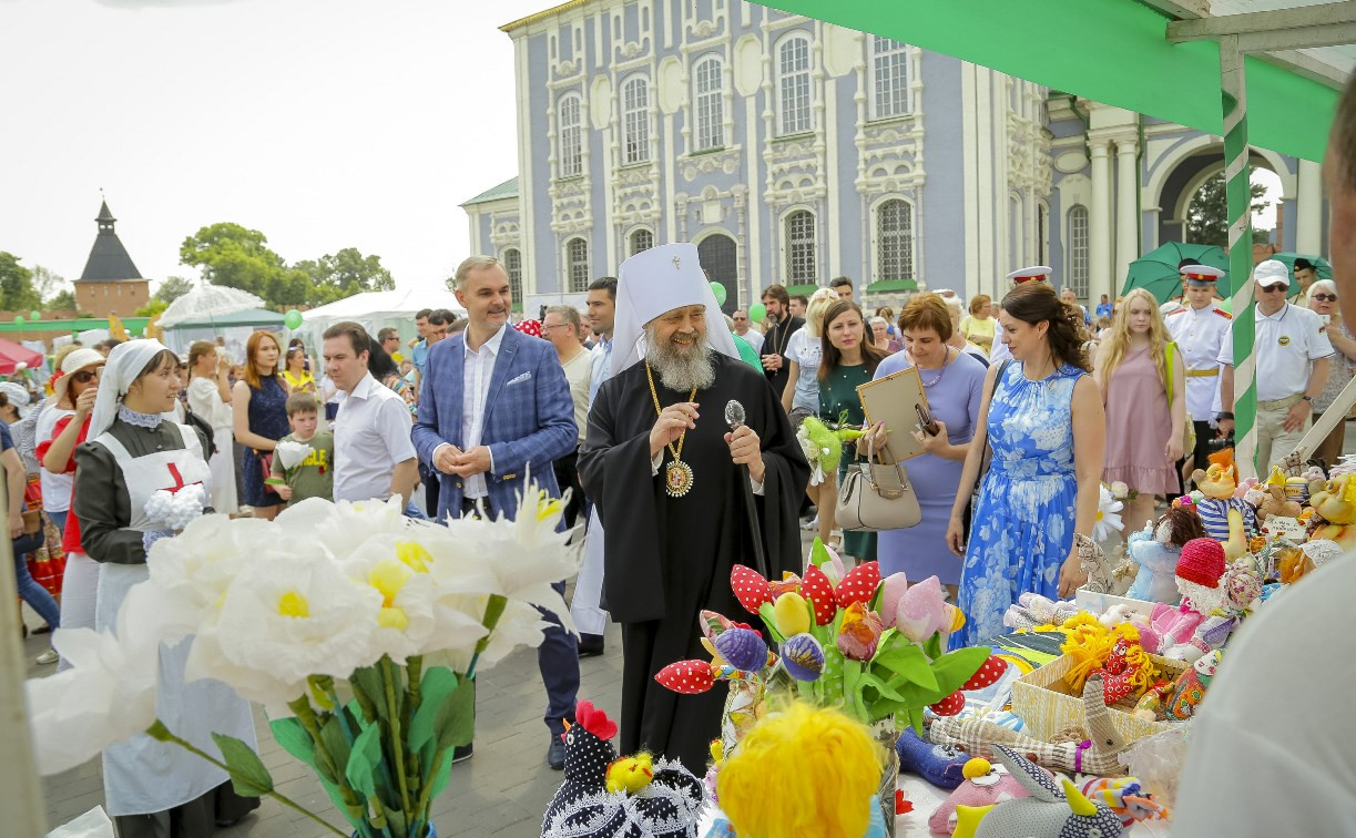 В Туле прошел праздник благотворительности и милосердия «Белый цветок»